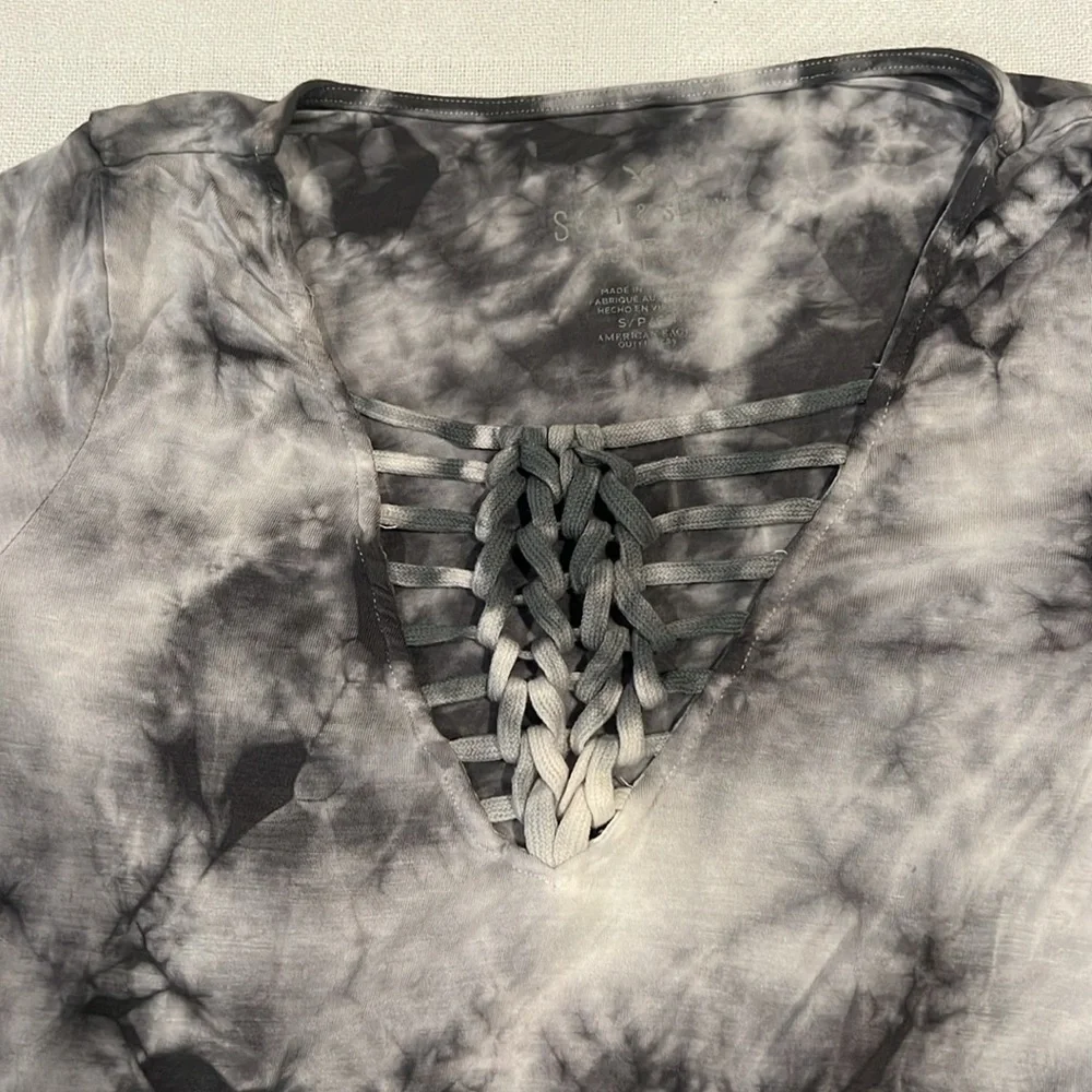 American Eagle, soft and sexy tee - Picture 2 of 4